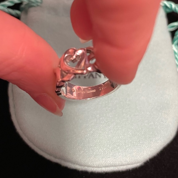 Tiffany & Co Paloma Picasso Triple Loving Heart Ring Size 5.5 - Picture 7 of 13